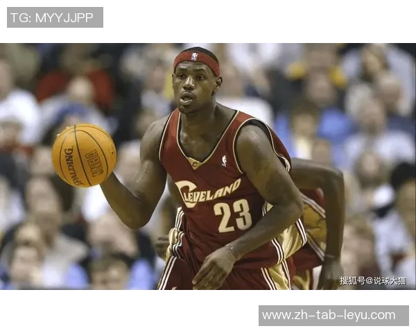 詹姆斯创造历史成就达阵4万分1万板1万助成NBA传奇